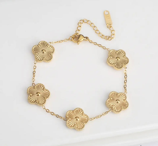 Flower Bracelet (pre order!)